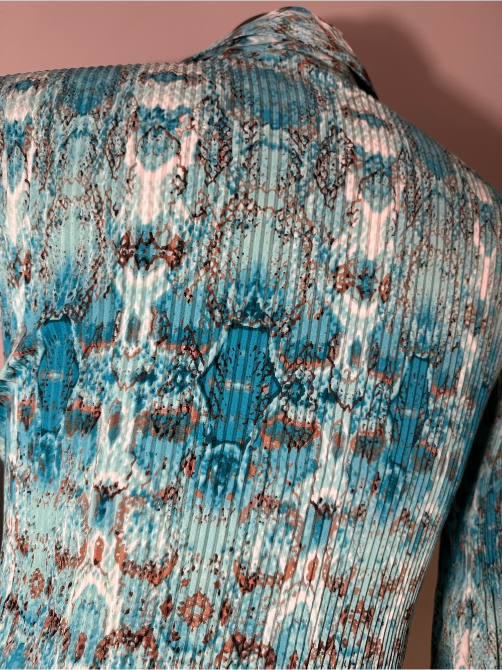 Fred David Patterned Button-Front Top - Picture 4 of 9